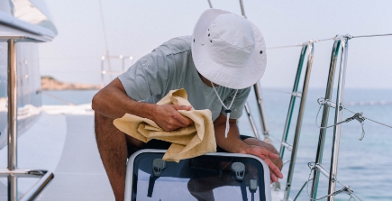 PCCP is featured in an article by OnboardOnline that addresses the placement of green crew in the yachting industry from a yacht recruiter’s perspective.